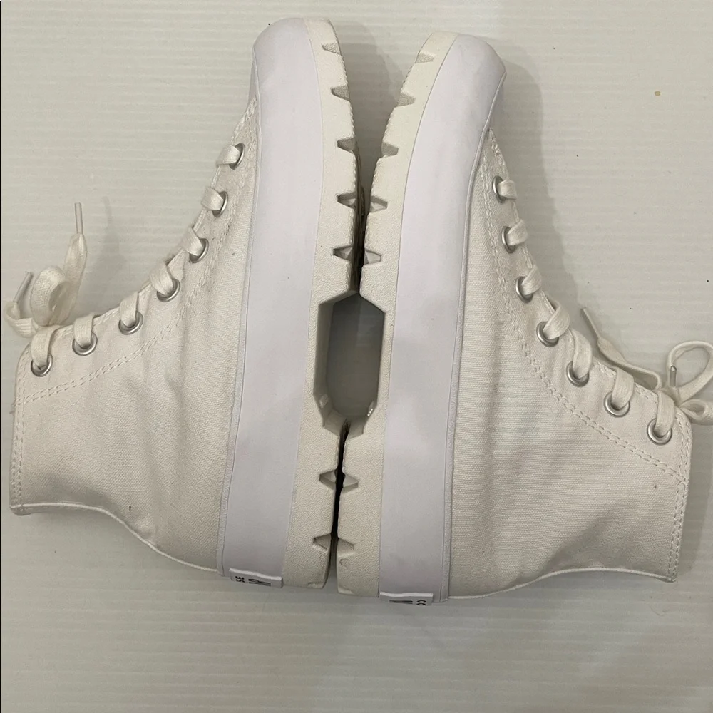 CONVERSE ALL STAR HIGH TOP SNEAKERS WOMENS SIZE 5.5 - Picture 12 of 13